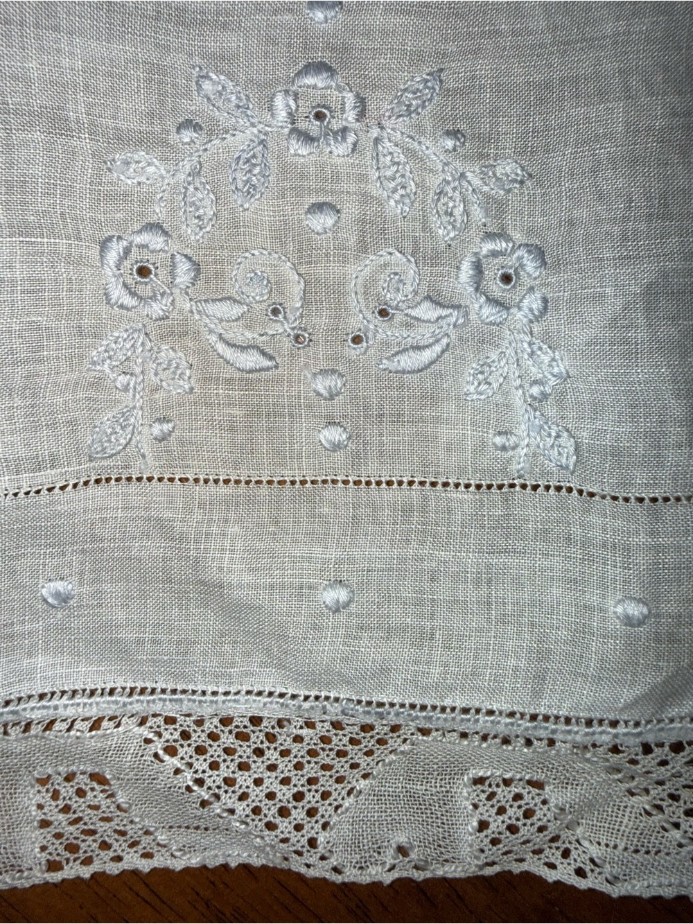 2 Vintage White Blue Floral Hand Embroidered Table scarves Doily Linen Lace LG